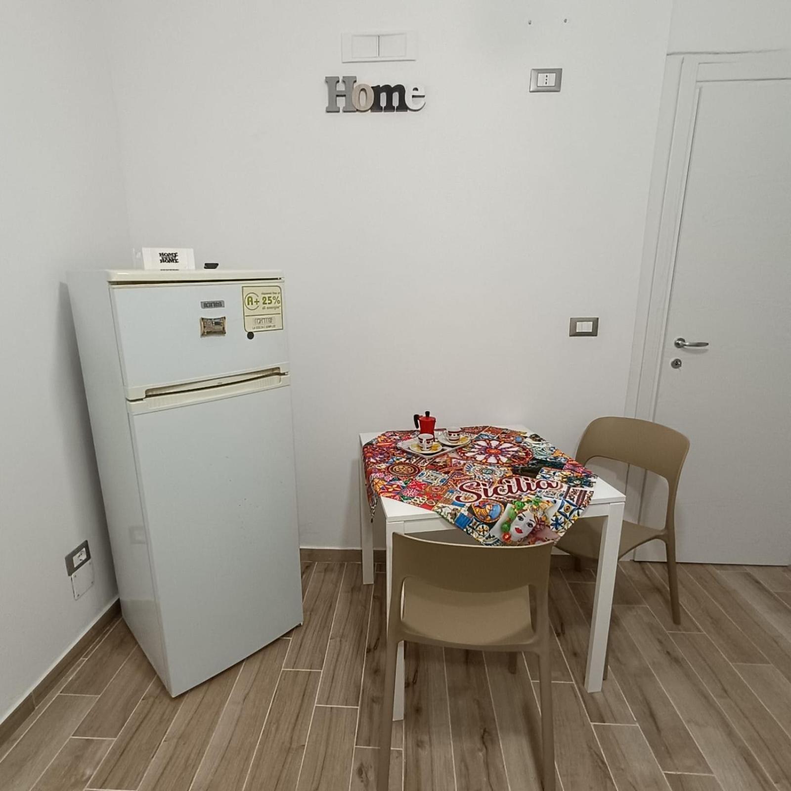 Casa Alla Stazione Παλέρμο Εξωτερικό φωτογραφία